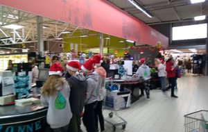 ENSACHE A L'INTERMARCHE 